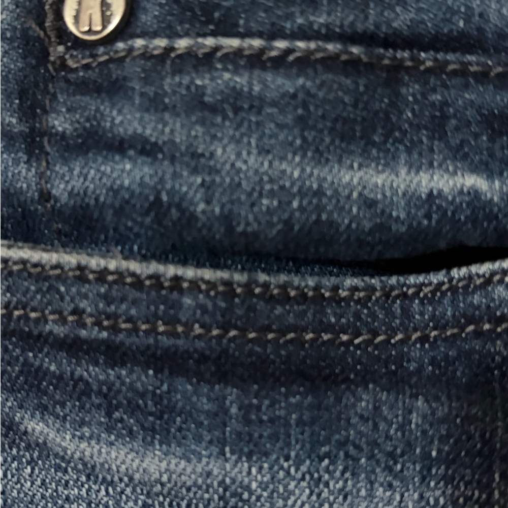 Kut from the Kloth Katy Distressed Boyfriend Jeans - Picture 2 of 9